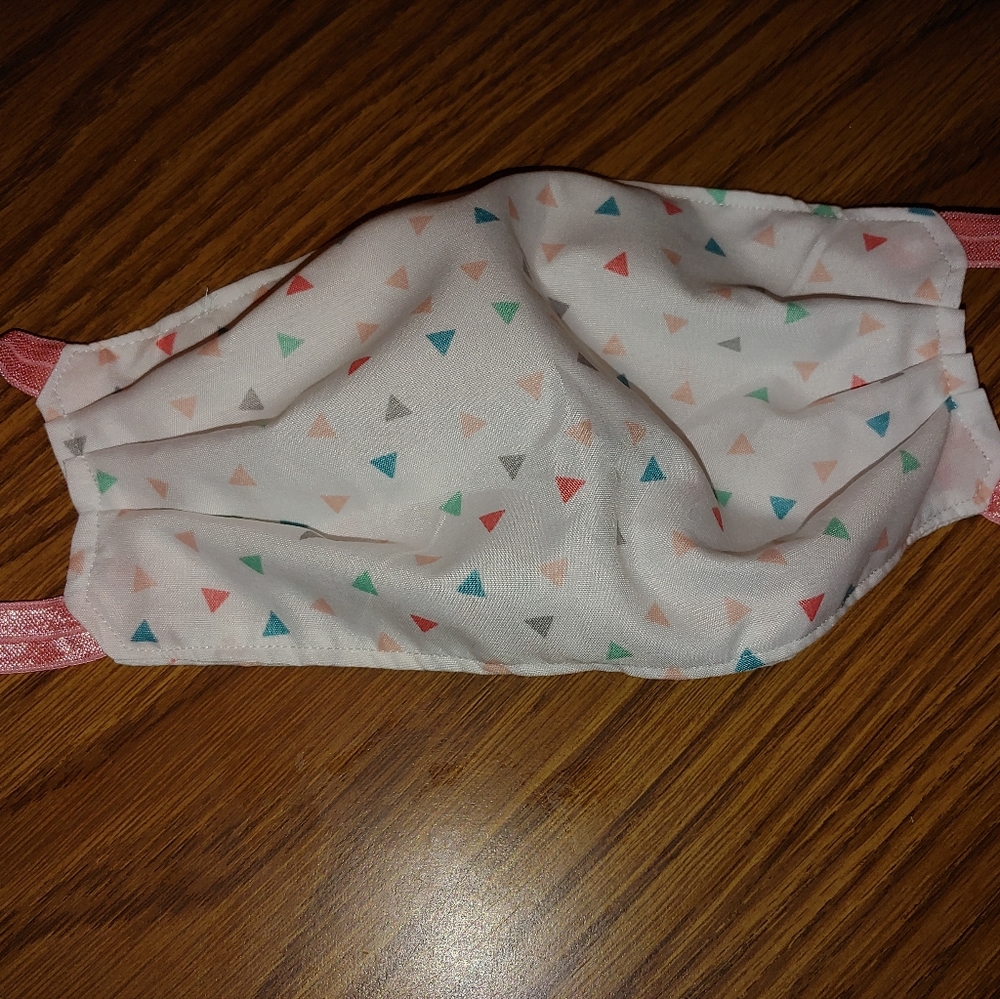 Triangle pattern adult size washable cover